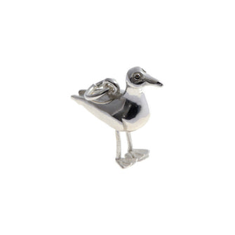 The iconic Brighton Seagull. If you live by the sea, you will understand the significance of this creature. Silver Seagull charm from the Brighton & Hove collection.