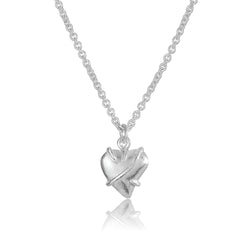 Entwine heart necklace