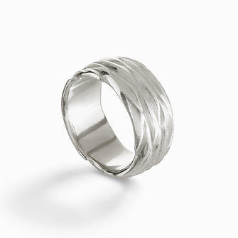 This silver ring measures 10mm in width.