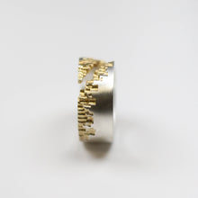 18ct Gold plated luna silver diagonal cut ring measuring 10mm in width.