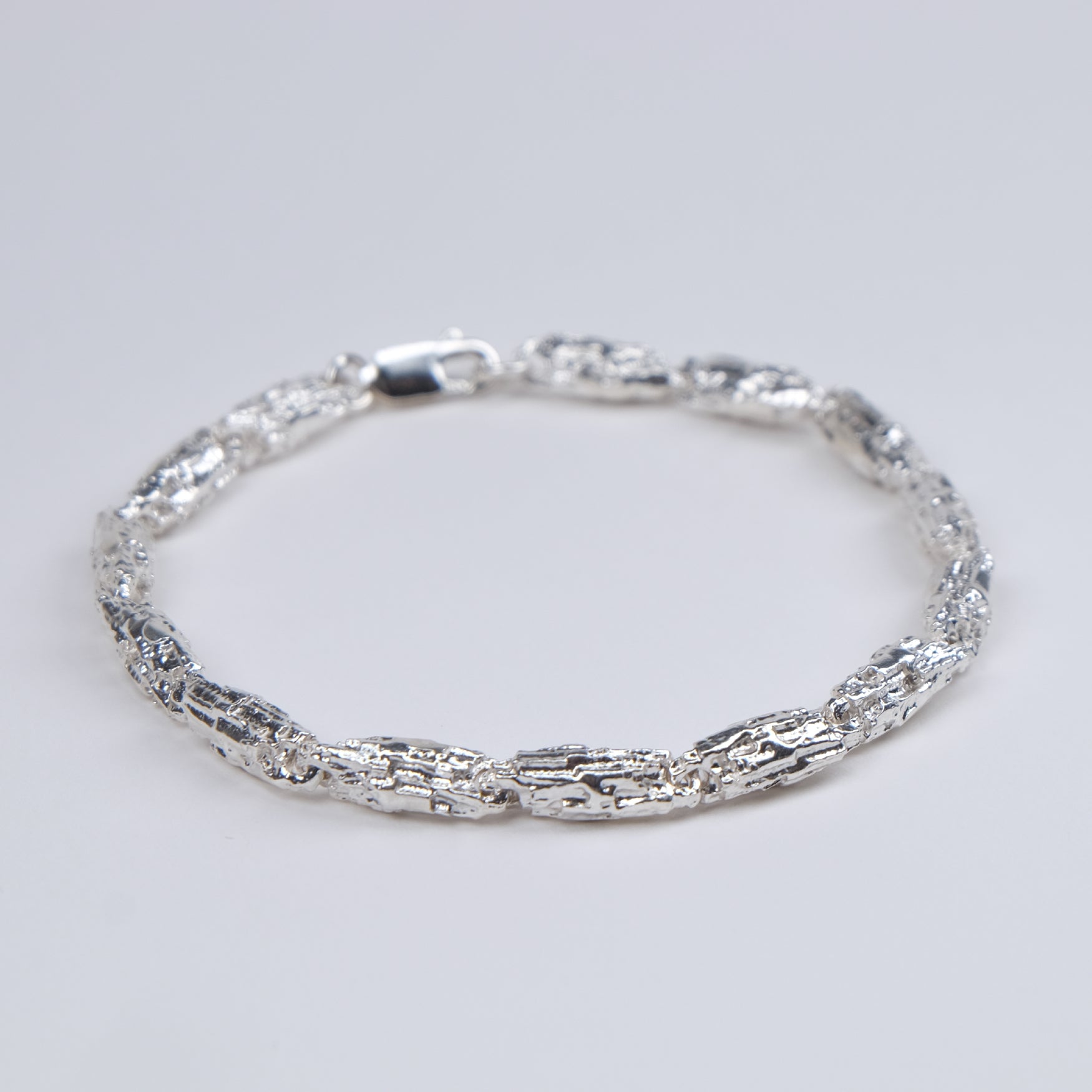 Each 12mm link is designed to be solid and hard-wearing, making this bracelet perfect for everyday enjoyment.