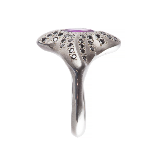 Manta Ray Silver Marquise Amethyst Ring