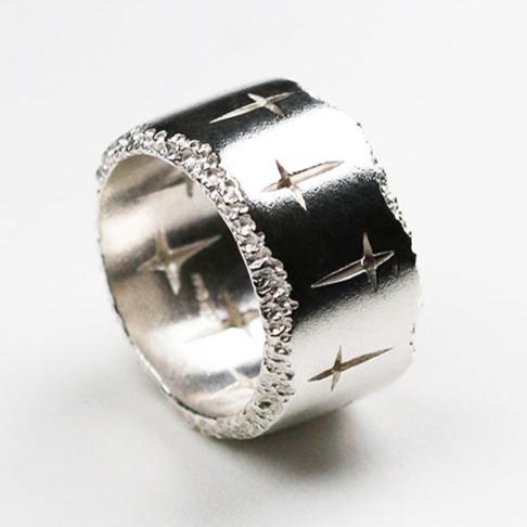 Trinity Platinum 14mm wide band with inlaid cross detail. Inspired by the film The Matrix.